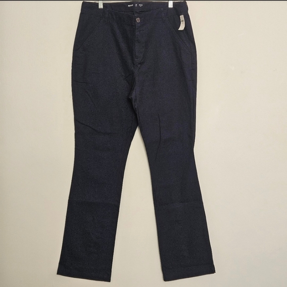 OLD NAVY UNIFORM BOOT CUT STRETCH NAVY PANTS WOMEN'S SIZE 16 TALL - Picture 2 of 8